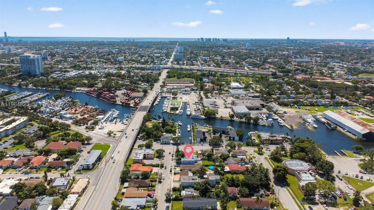 1680 NW 22nd Ct, Miami, FL 33125 Photo