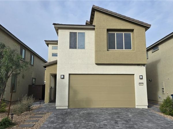 8025 Texas Hills Street, Las Vegas, NV 89113