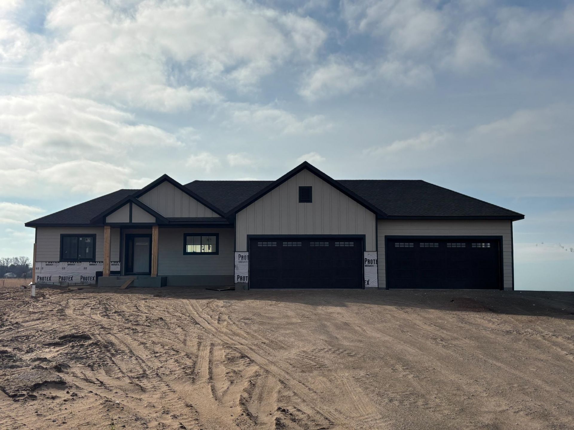 12901 295th Avenue NW, Princeton, MN 55371