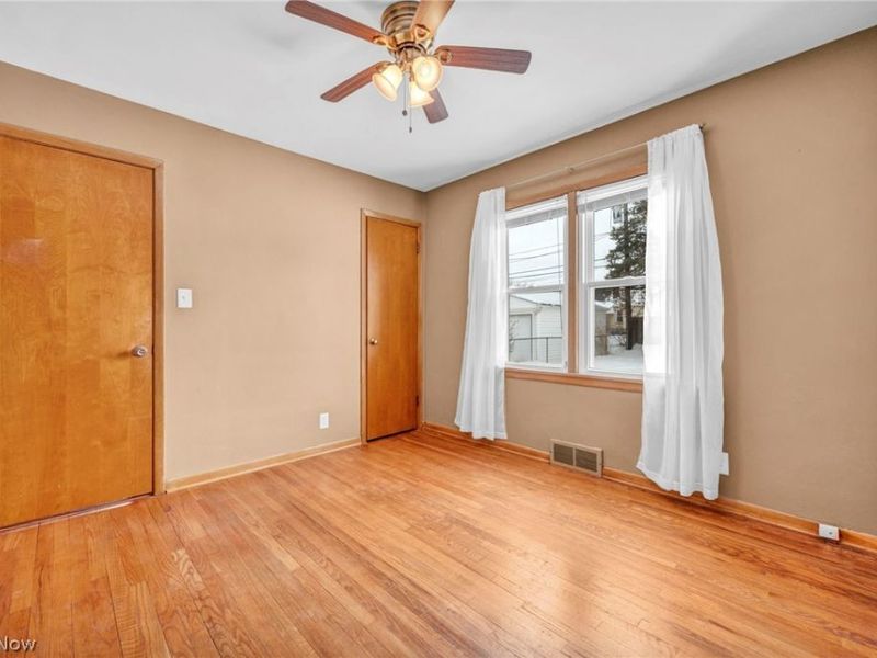 4237 E 181st Street, Cleveland, OH 44128 Photo 21