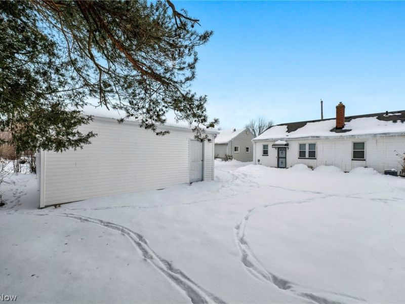 4237 E 181st Street, Cleveland, OH 44128 Photo 47