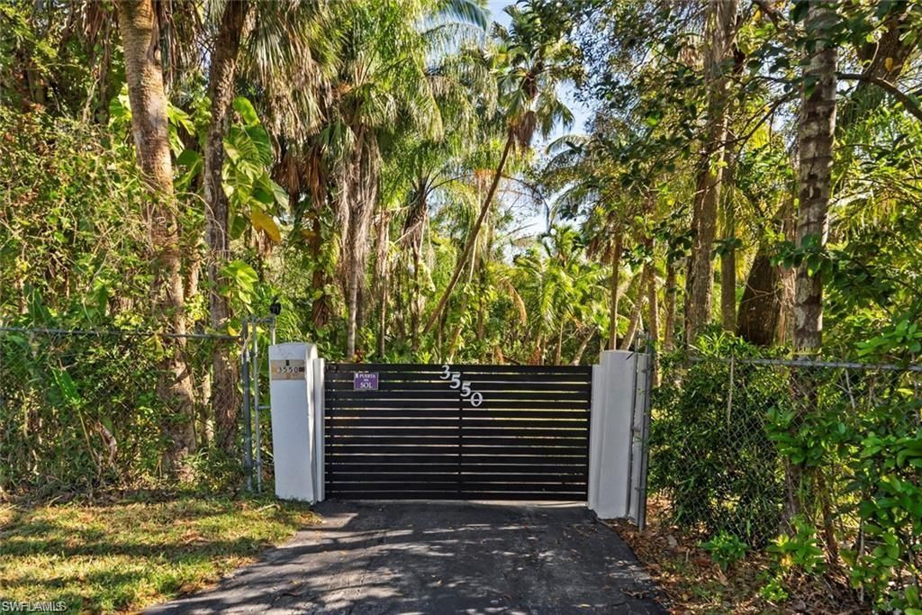 3550 Hazel Rd, Naples, FL 34104 Photo