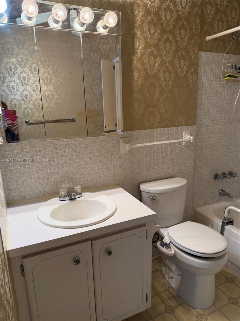 418 S Cypress Rd, Unit 127, Pompano Beach, FL 33060 Photo