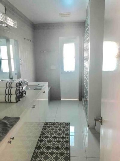 17521 SW 93rd Ave, Unit 1, Palmetto Bay, FL 33157 Photo