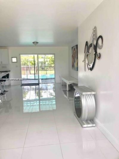 17521 SW 93rd Ave, Unit 1, Palmetto Bay, FL 33157 Photo