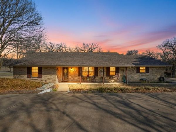 1709 Mclennan Crossing Road, Woodway, TX 76712