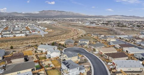 2104 Roaring Fork Court, Sparks, NV 89436 Photo