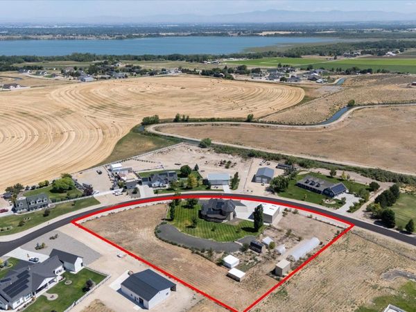 12575 Anakate Ln, Nampa, ID 83686