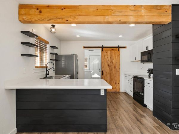 511 10th Ave N, Nampa, ID 83687