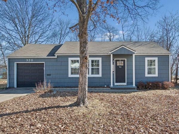 320 S Central Street, Olathe, KS 66061