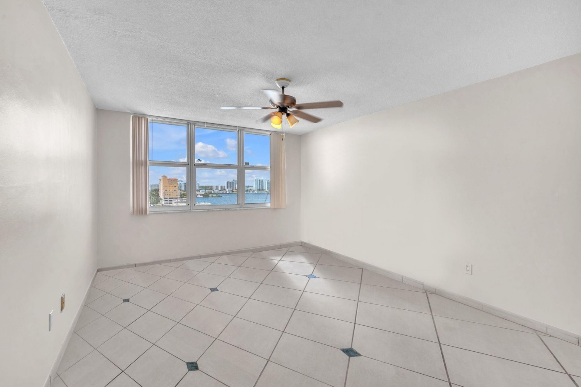 1865 79th Street Causeway, Unit 11-N, North Bay Village, FL 33141 Photo