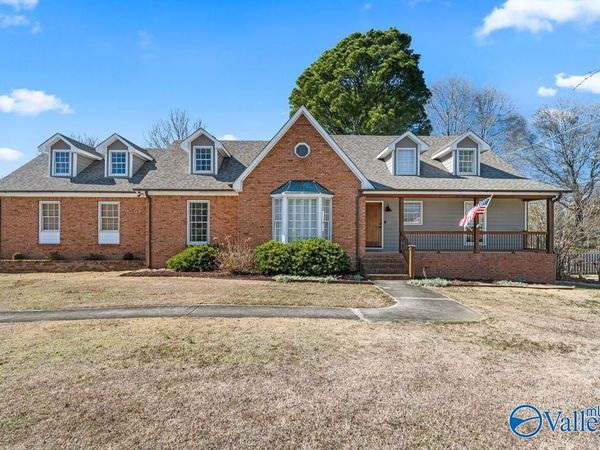 2139 Madison Avenue NW, Cullman, AL 35058