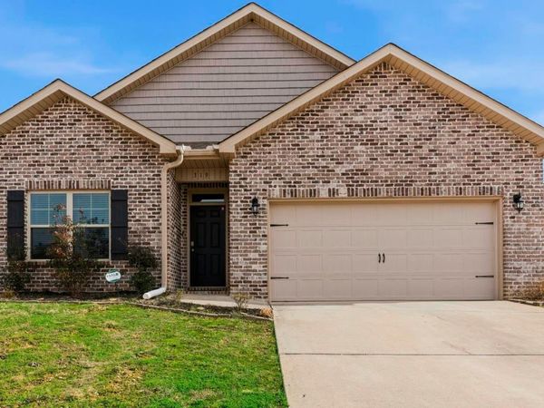 319 Ivyleaf Drive, Madison, AL 35757