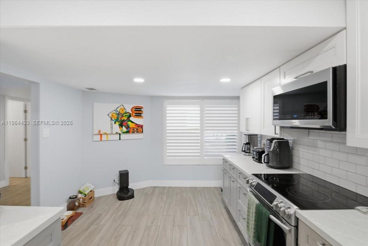 958 Mockingbird Ln, Unit 514, Plantation, FL 33324 Photo