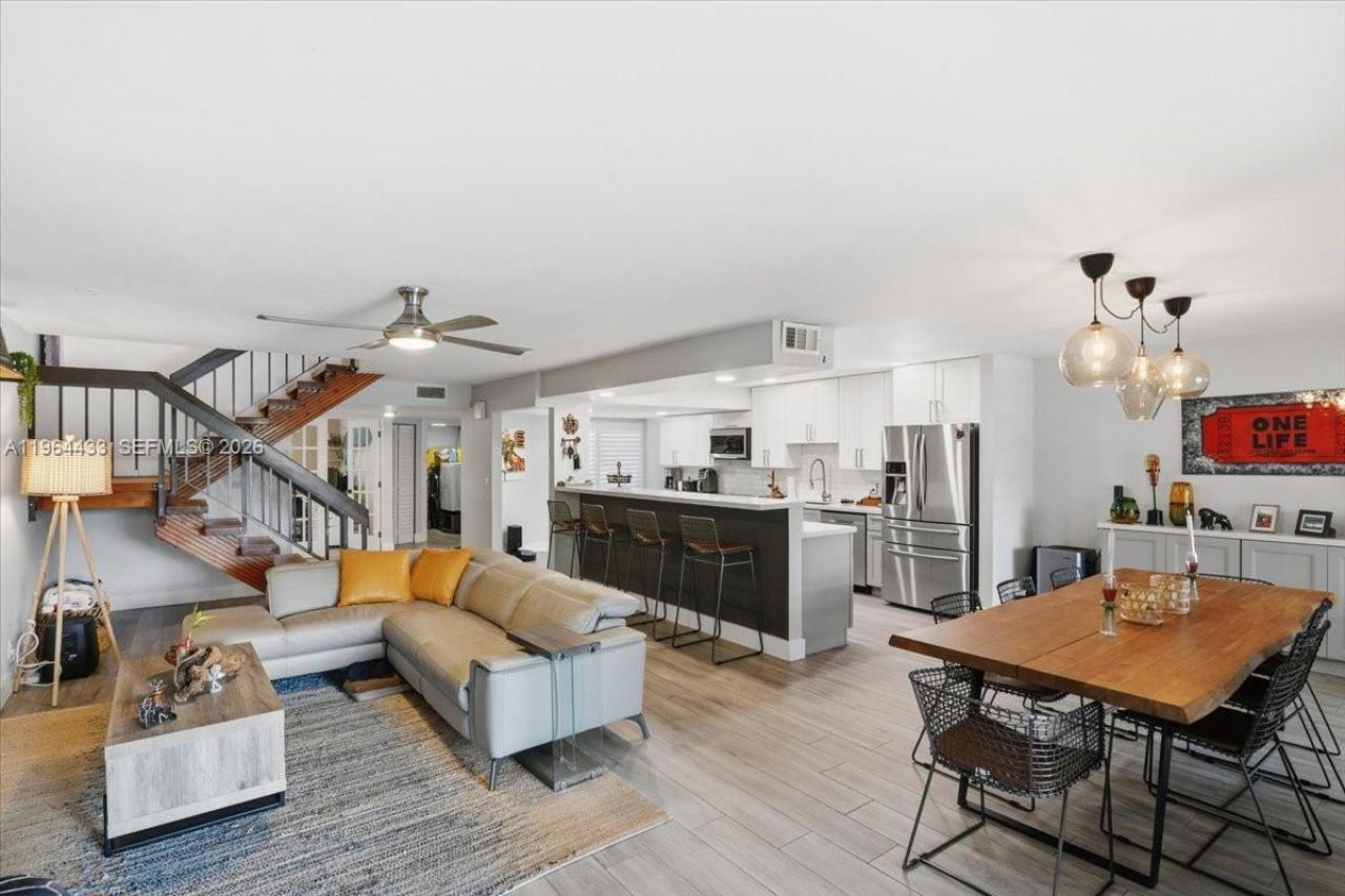 958 Mockingbird Ln, Unit 514, Plantation, FL 33324 Photo