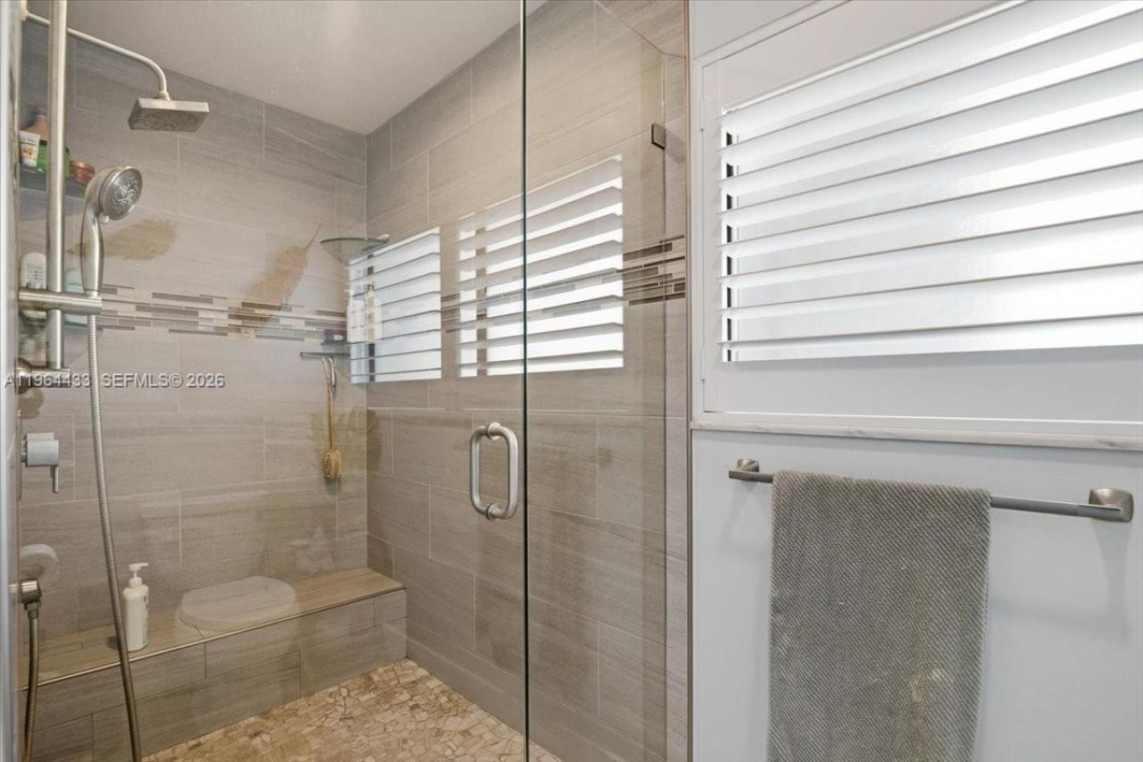 958 Mockingbird Ln, Unit 514, Plantation, FL 33324 Photo