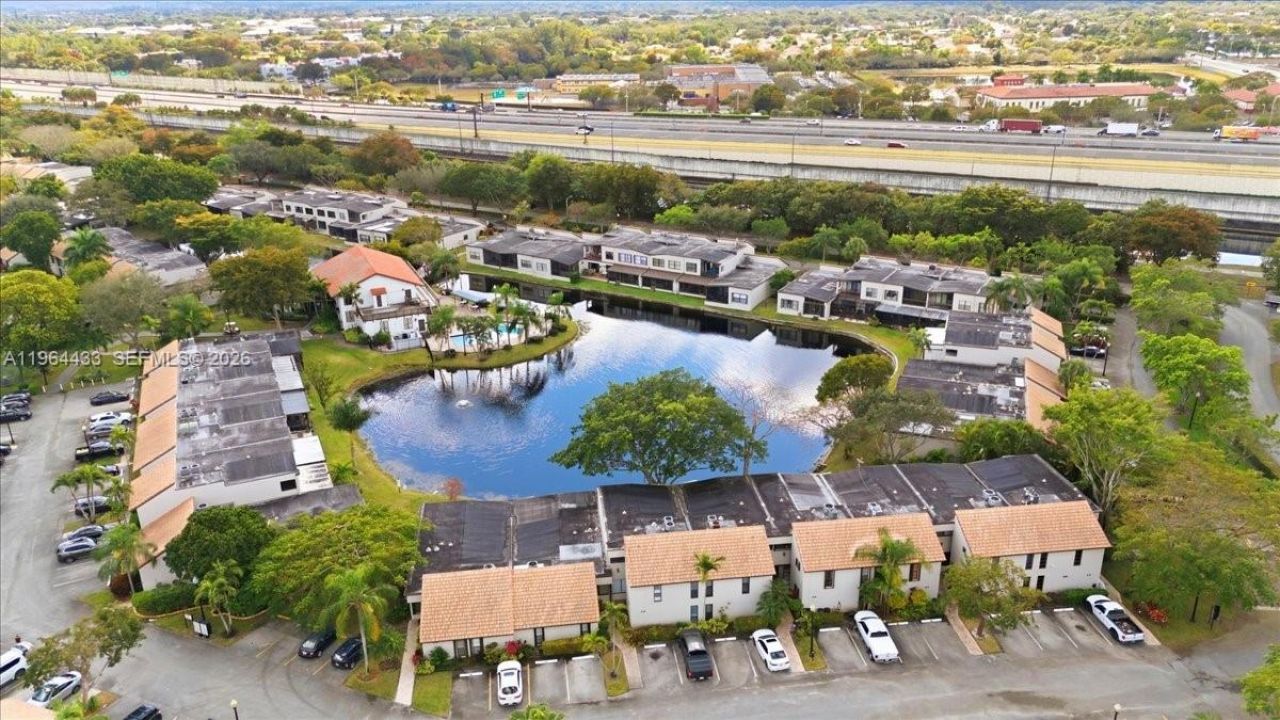 958 Mockingbird Ln, Unit 514, Plantation, FL 33324 Photo