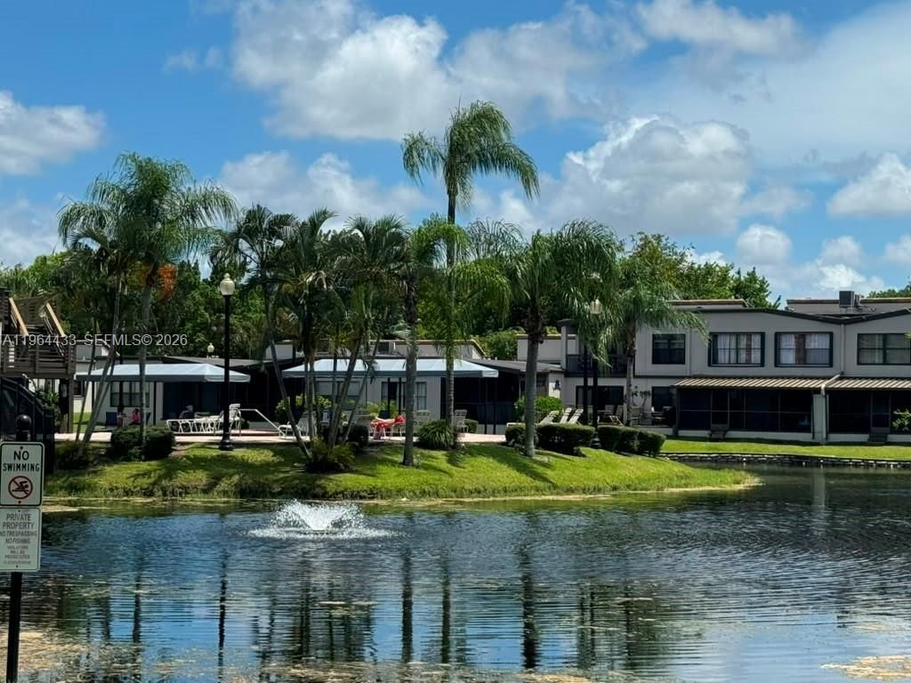 958 Mockingbird Ln, Unit 514, Plantation, FL 33324 Photo