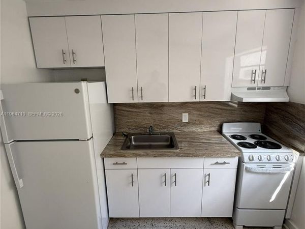 926 NW 5th St , Unit 2, Miami, FL 33128