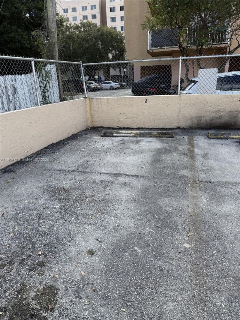 926 NW 5th St, Unit 2, Miami, FL 33128 Photo