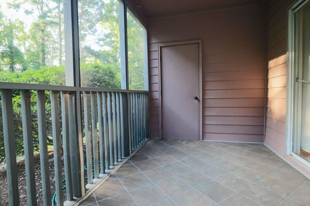 7950 Parklane Court Photo 31