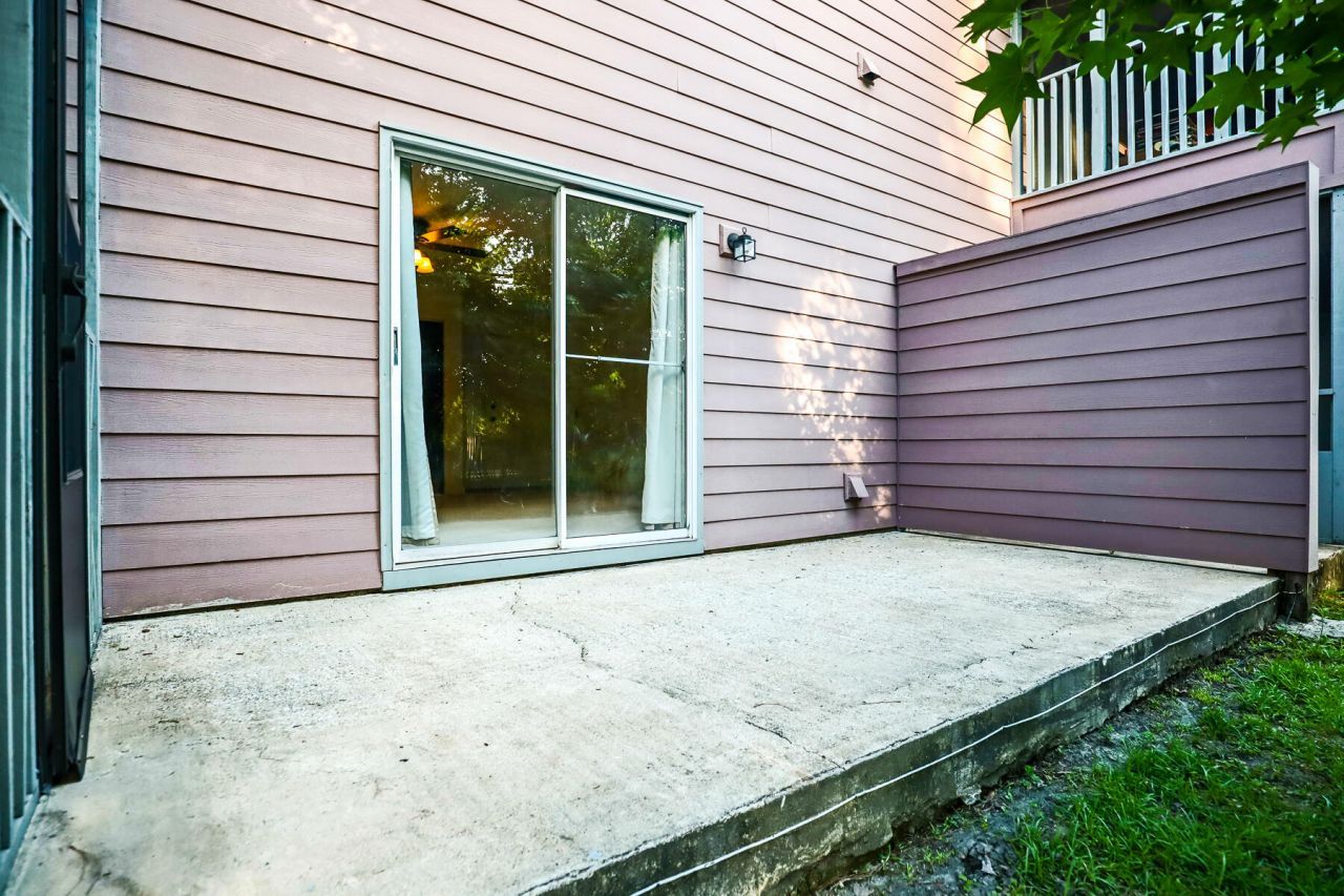 7950 Parklane Court Photo 32