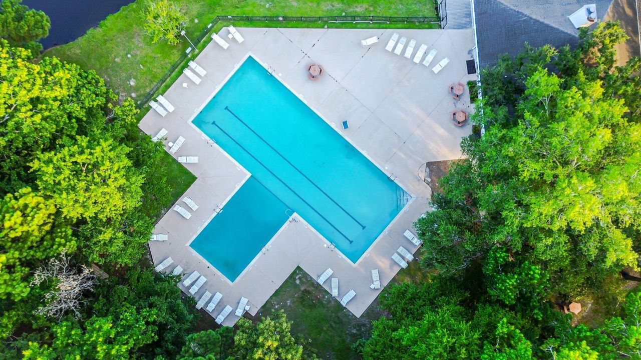 7950 Parklane Court Photo 43