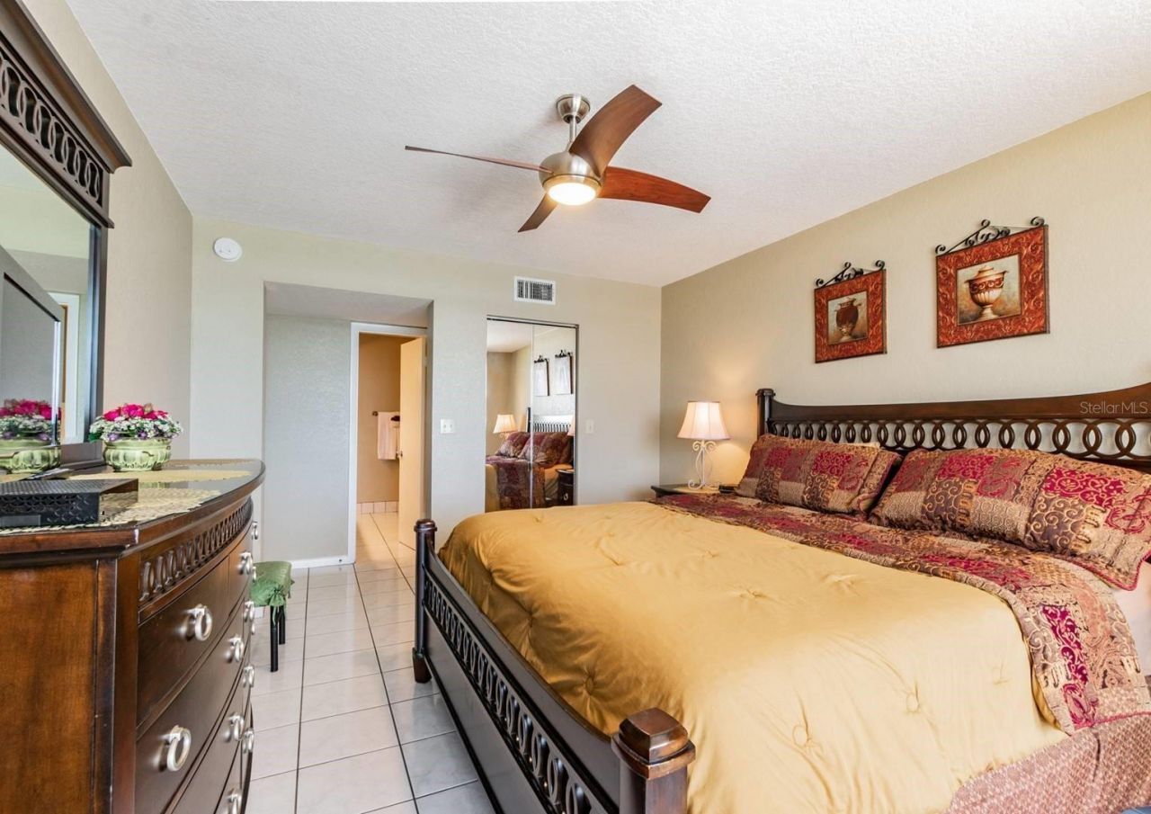 5701 Bahia Del Mar Circle, Unit 403, Saint Petersburg, FL 33715 Photo