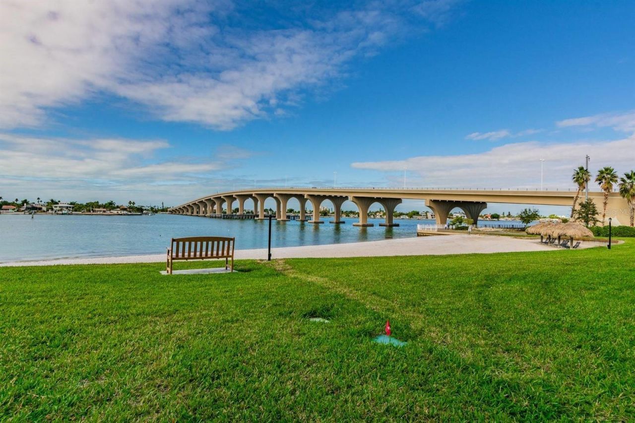 5701 Bahia Del Mar Circle, Unit 403, Saint Petersburg, FL 33715 Photo