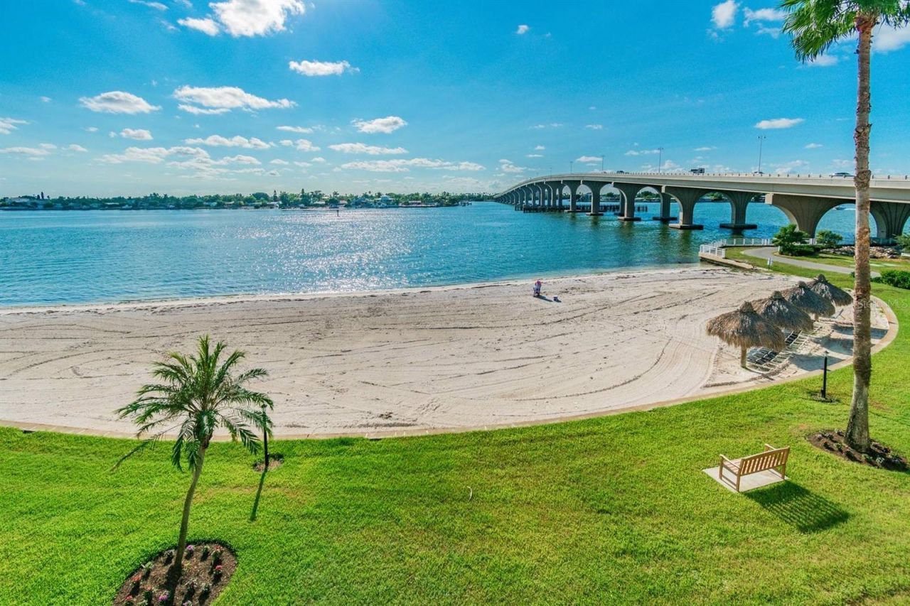 5701 Bahia Del Mar Circle, Unit 403, Saint Petersburg, FL 33715 Photo