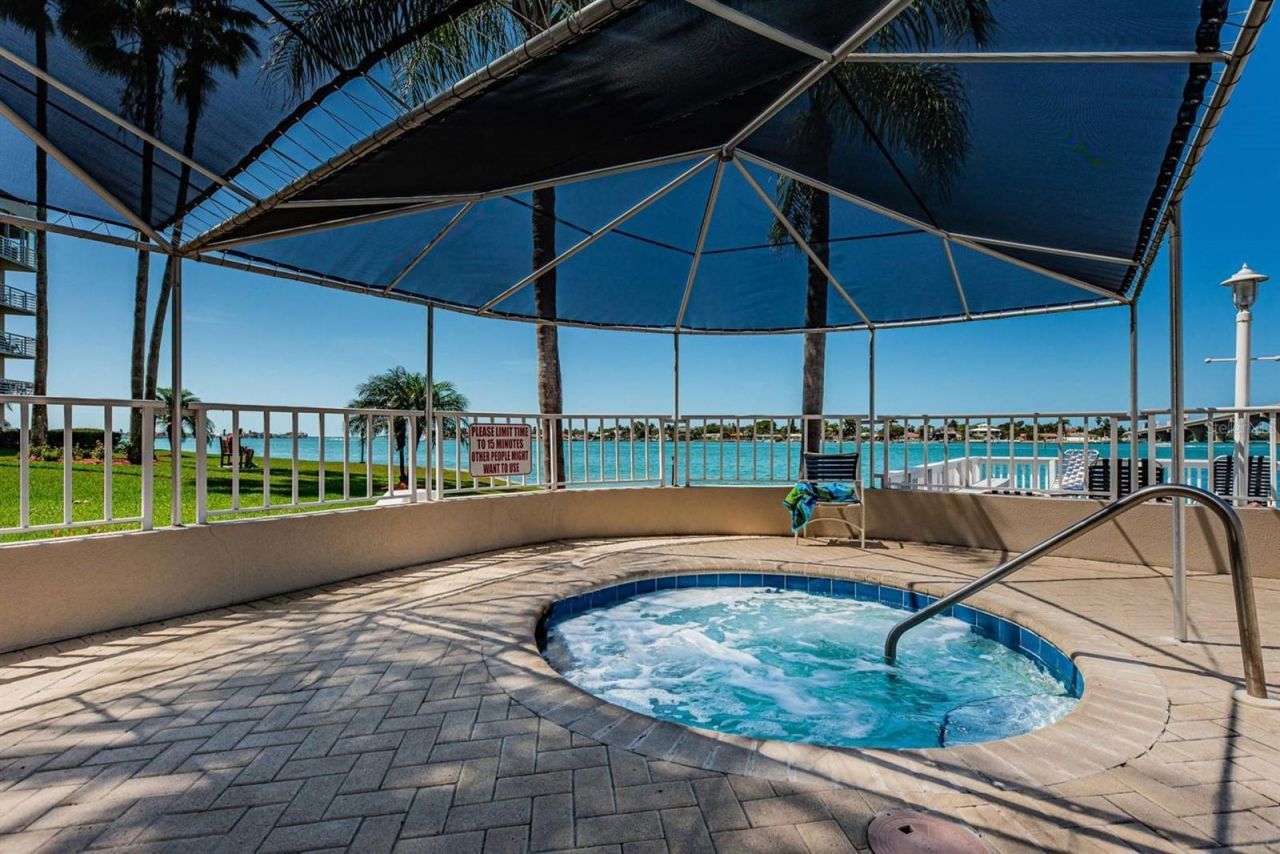 5701 Bahia Del Mar Circle, Unit 403, Saint Petersburg, FL 33715 Photo