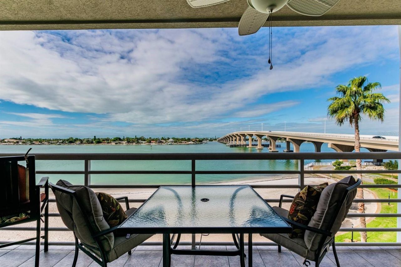 5701 Bahia Del Mar Circle, Unit 403, Saint Petersburg, FL 33715 Photo