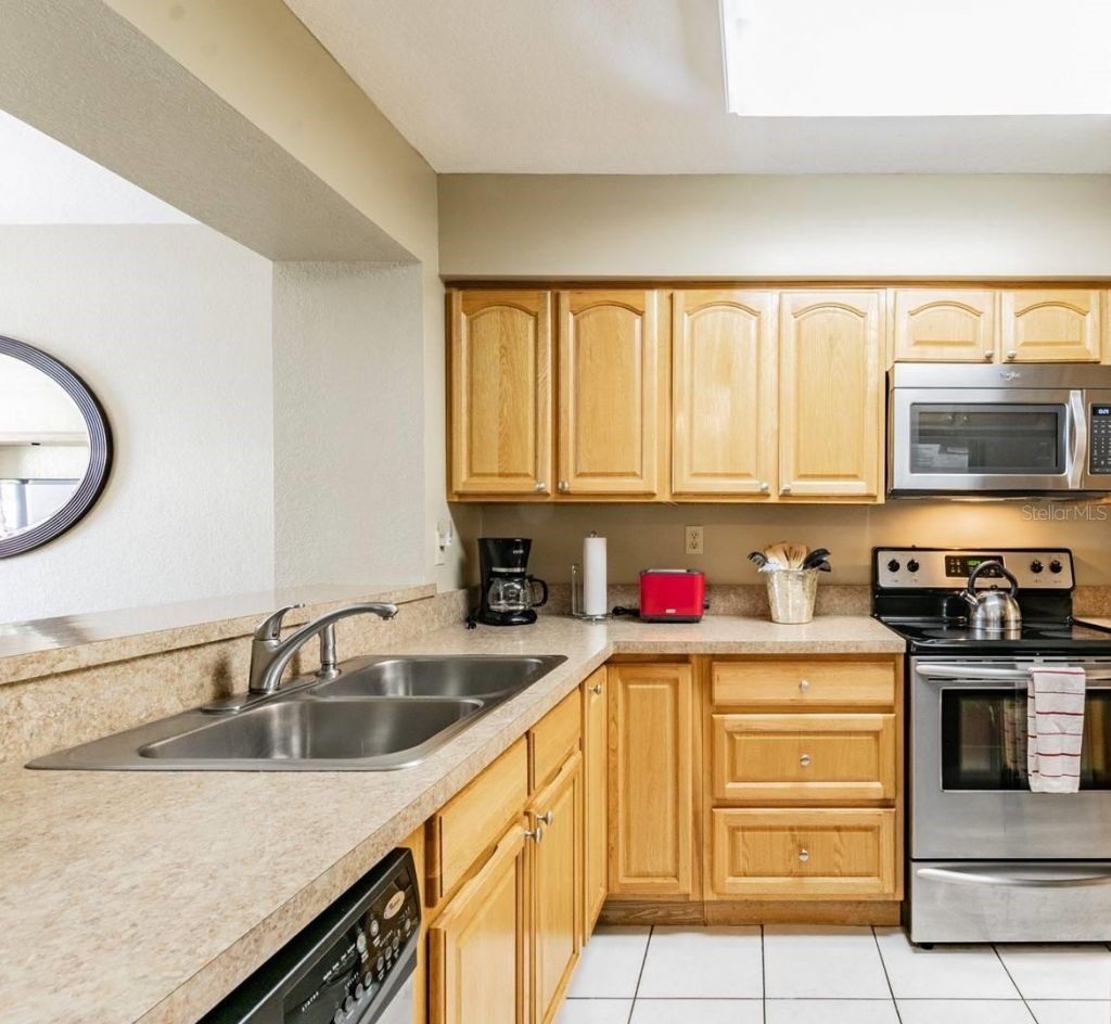 5701 Bahia Del Mar Circle, Unit 403, Saint Petersburg, FL 33715 Photo