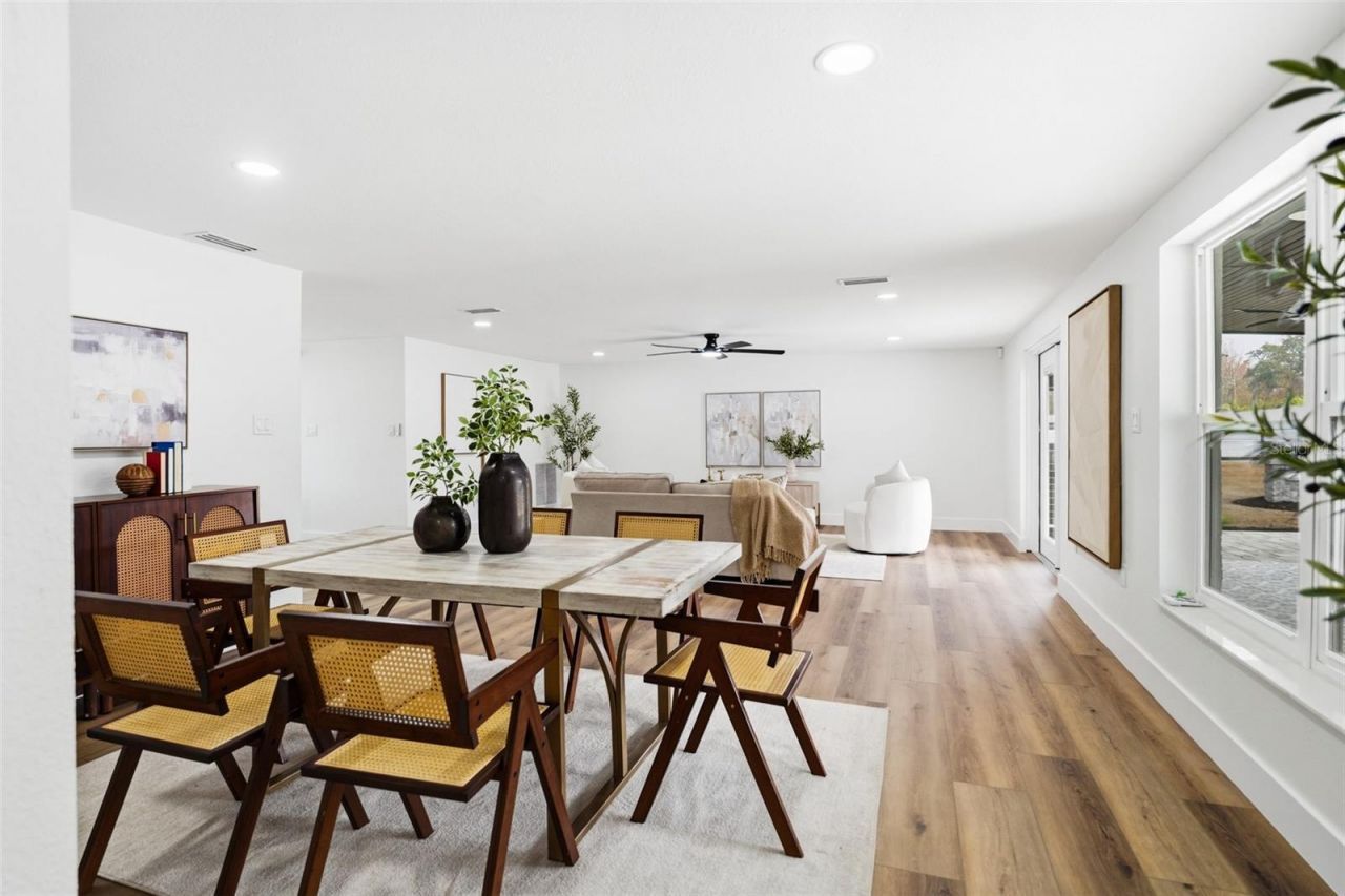 2338 Meadowbrook Drive, Lutz, FL 33558 Photo