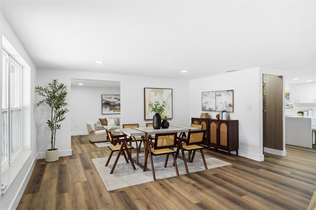 2338 Meadowbrook Drive, Lutz, FL 33558 Photo