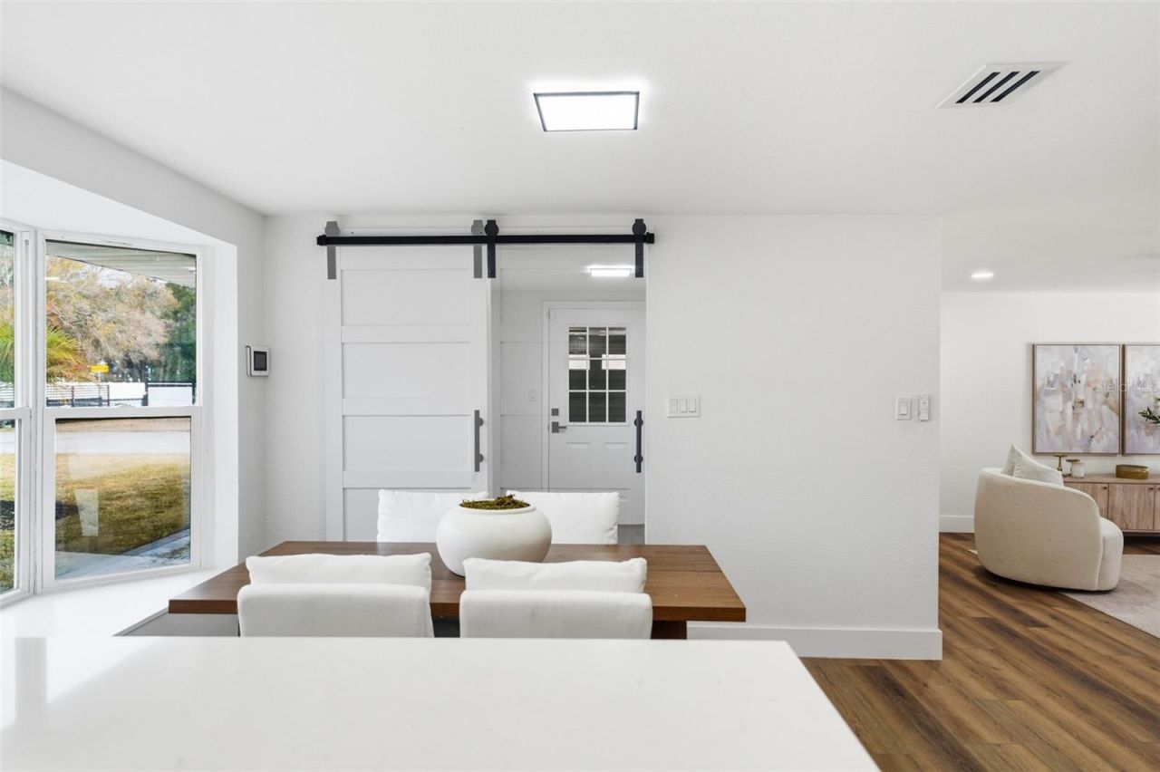 2338 Meadowbrook Drive, Lutz, FL 33558 Photo