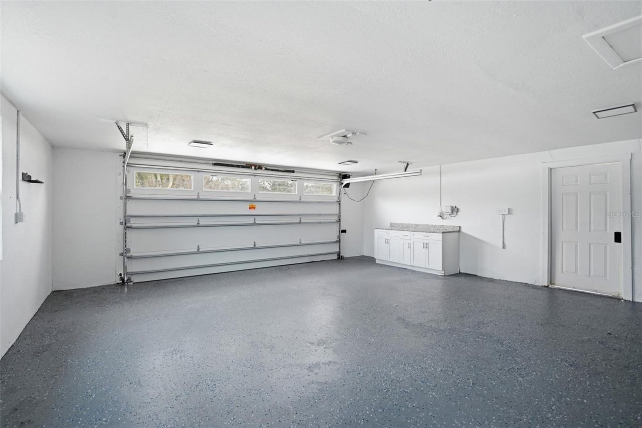 2338 Meadowbrook Drive, Lutz, FL 33558 Photo