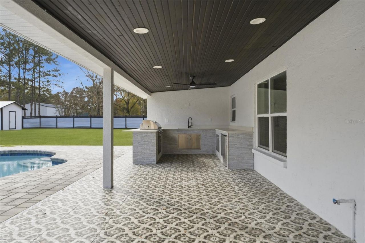 2338 Meadowbrook Drive, Lutz, FL 33558 Photo