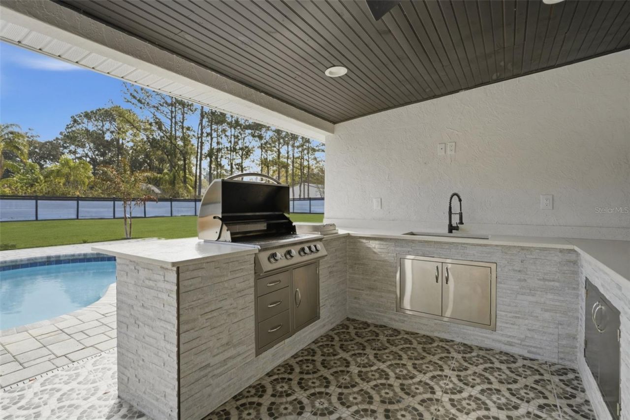 2338 Meadowbrook Drive, Lutz, FL 33558 Photo