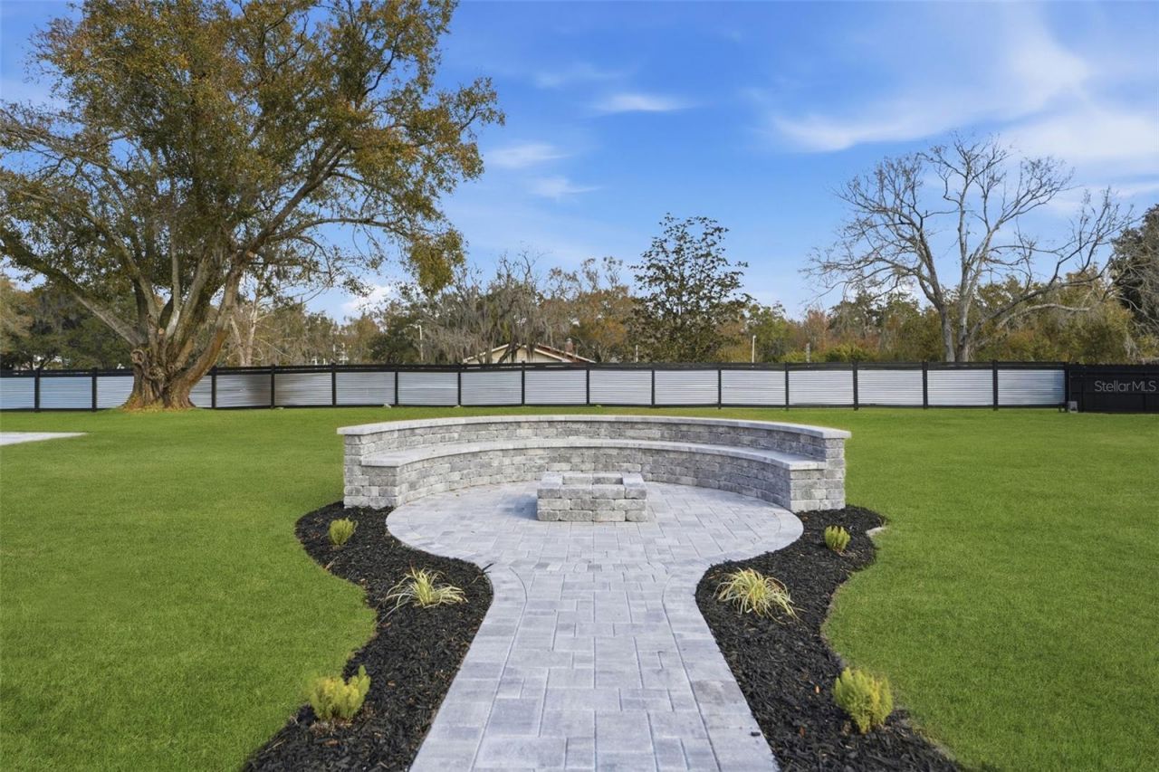 2338 Meadowbrook Drive, Lutz, FL 33558 Photo