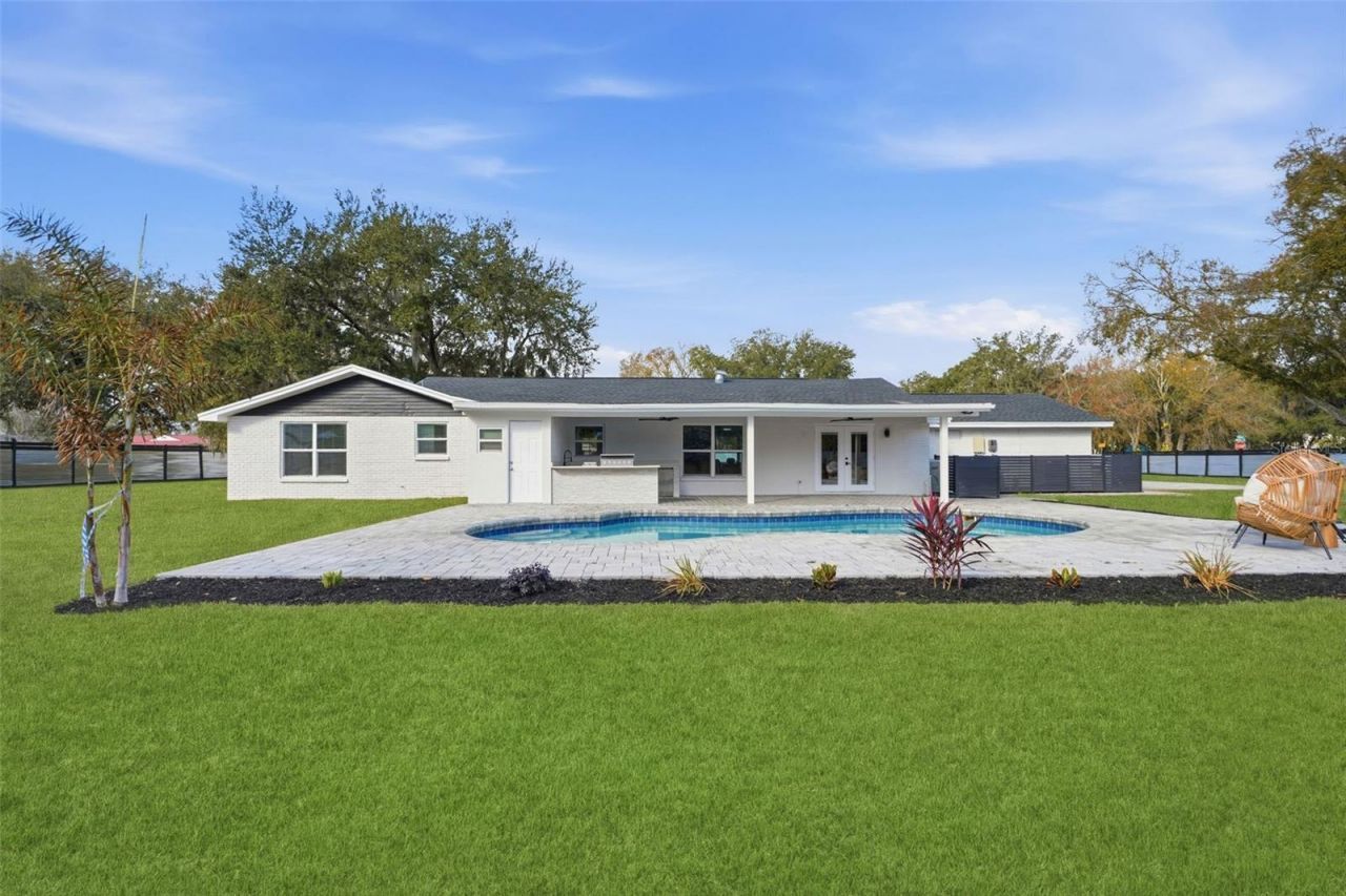 2338 Meadowbrook Drive, Lutz, FL 33558 Photo