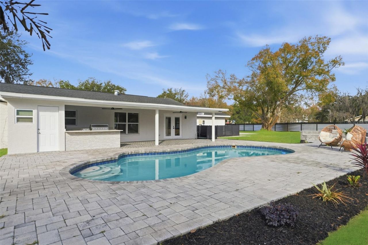 2338 Meadowbrook Drive, Lutz, FL 33558 Photo