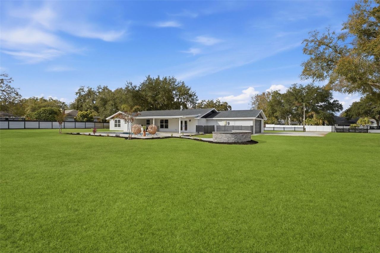 2338 Meadowbrook Drive, Lutz, FL 33558 Photo