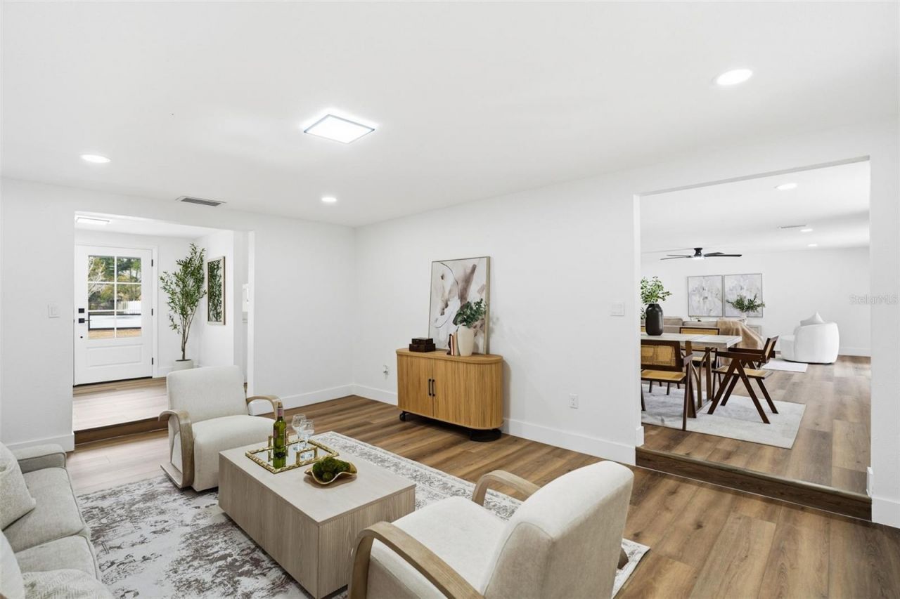 2338 Meadowbrook Drive, Lutz, FL 33558 Photo