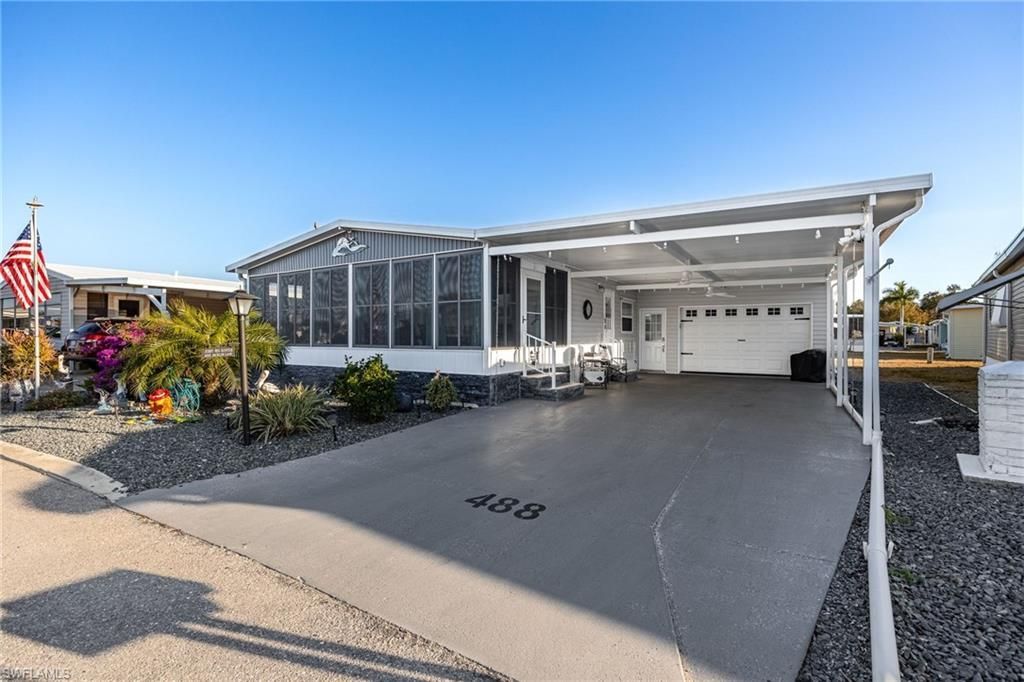 488 Jacklin Ln, North Fort Myers, FL 33903 Photo