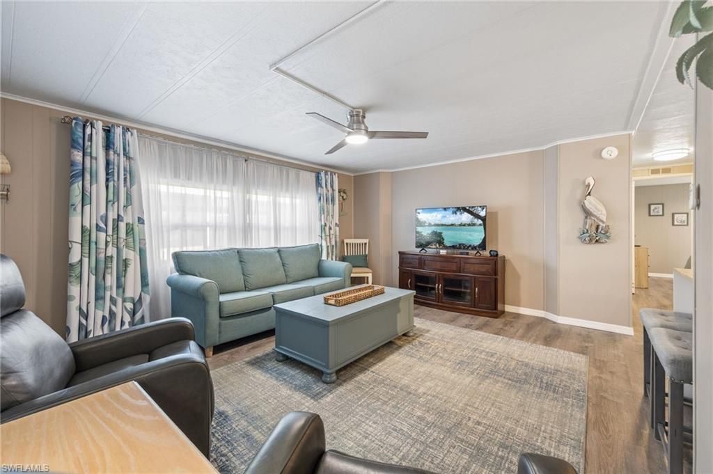 488 Jacklin Ln, North Fort Myers, FL 33903 Photo