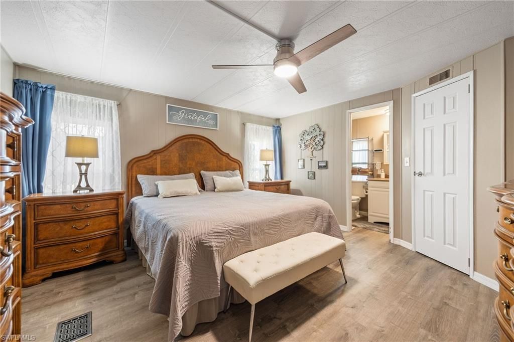 488 Jacklin Ln, North Fort Myers, FL 33903 Photo