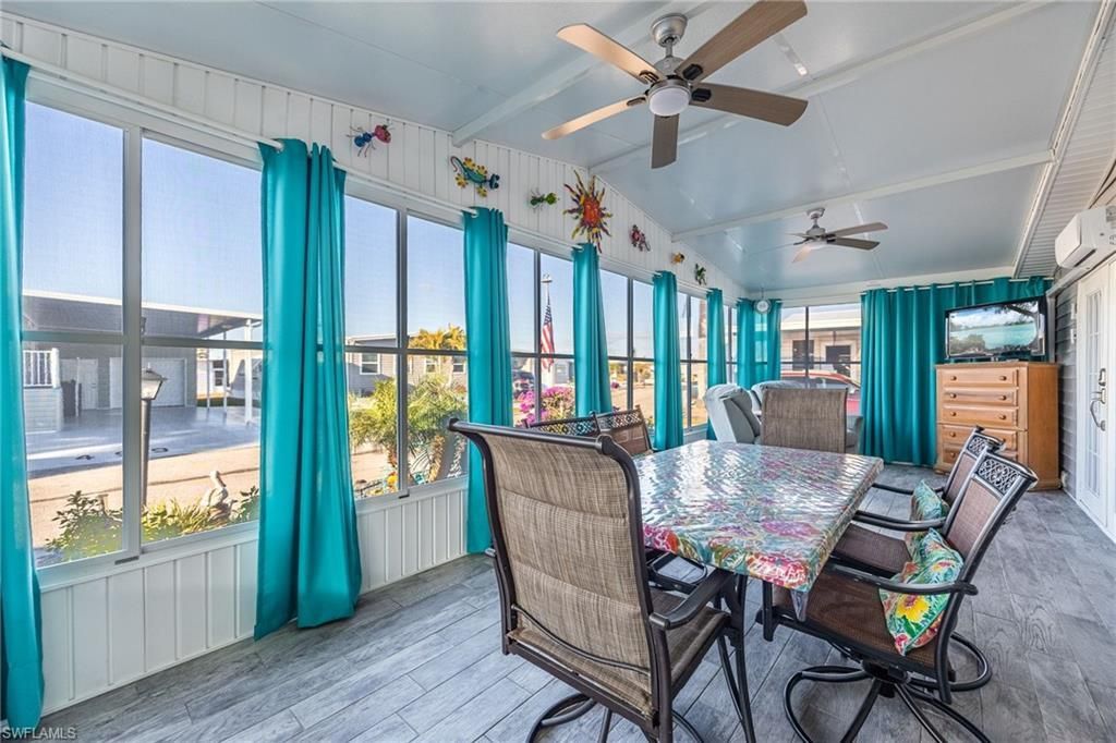 488 Jacklin Ln, North Fort Myers, FL 33903 Photo