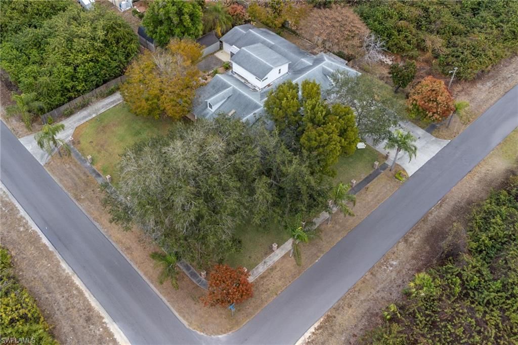 2724 3rd St Sw, Lehigh Acres, FL 33976 Photo