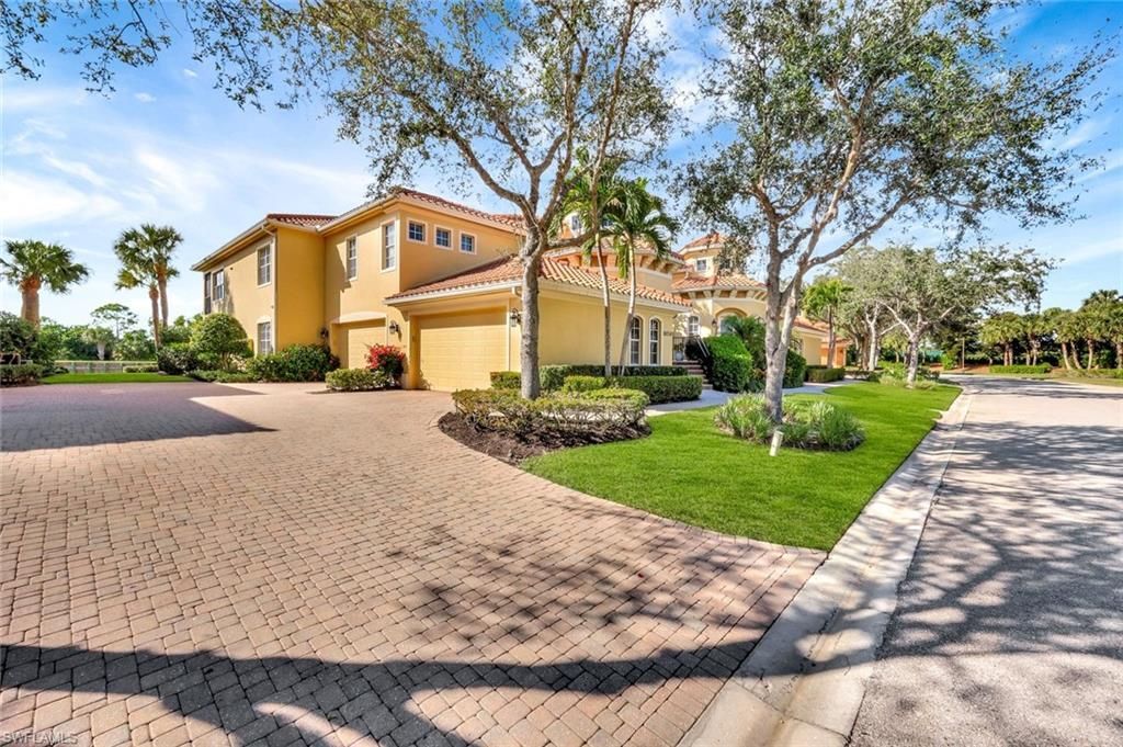 18530 Sandalwood Pointe, Unit 101, Fort Myers, FL 33908 Photo